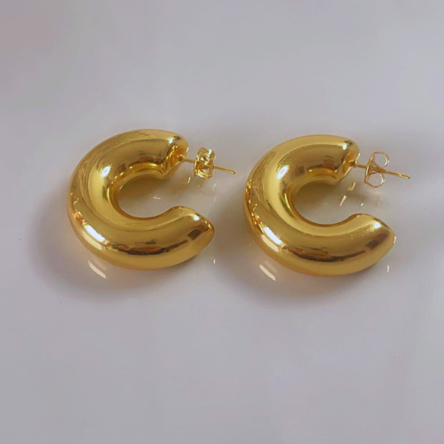 CC-form Punk Ohrring